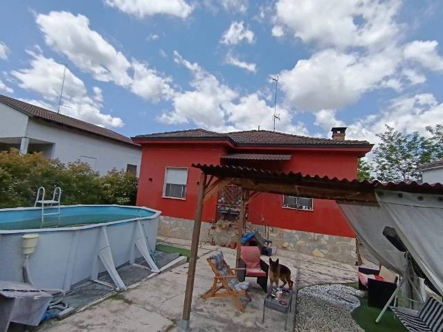 Villa Indipendente in vendita a Casa Nissolo, Castel San Giovanni