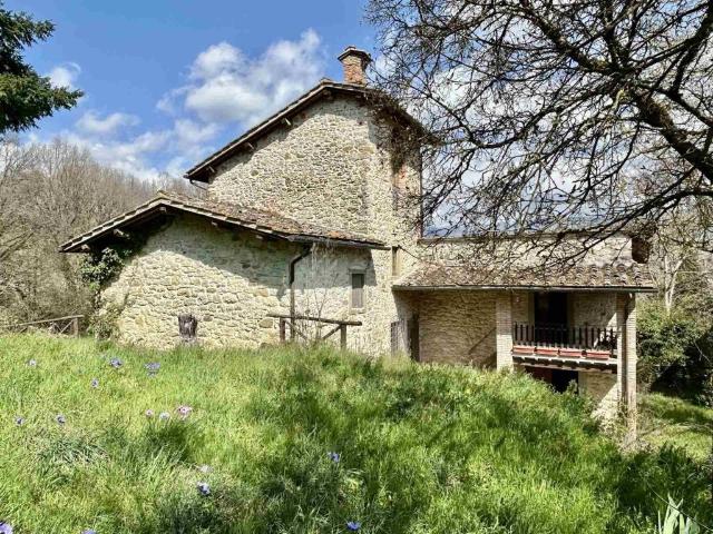 Villa Indipendente in vendita a Borgo alla Collina, Castel San Niccolò