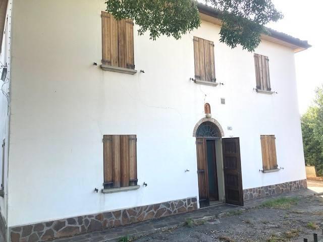 Villa Indipendente in vendita a Nuovo Circondario Imolese, Castel San Pietro Terme