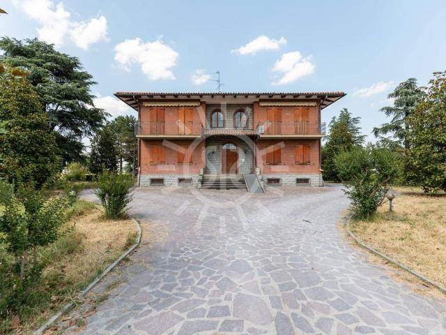 Villa Indipendente in vendita a Osteria Grande, Castel San Pietro Terme