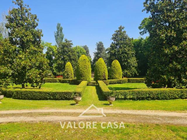 Villa Indipendente in vendita a Nuovo Circondario Imolese, Castel San Pietro Terme