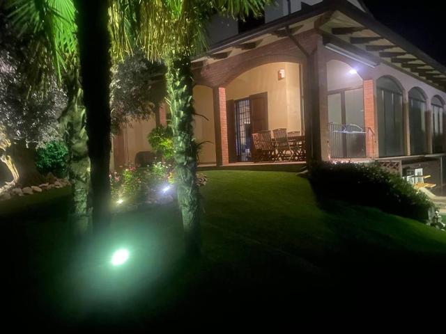 Villa Indipendente in vendita a Nuovo Circondario Imolese, Castel San Pietro Terme