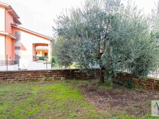 Villa Indipendente in vendita a Castel Sant'elia, Lazio