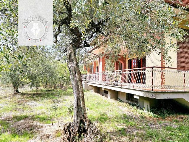 Villa Indipendente in vendita a Castel Sant'elia, Lazio