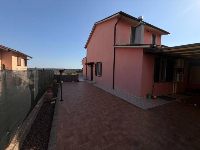 Villa Indipendente in vendita a Viceno, Castel Viscardo
