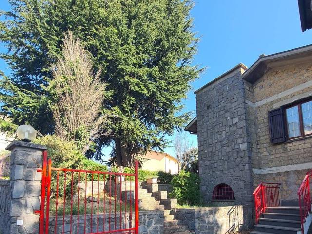 Villa Indipendente in vendita a Viceno, Castel Viscardo