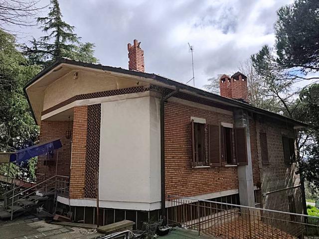 Villa Indipendente in vendita a Castel Viscardo, Umbria