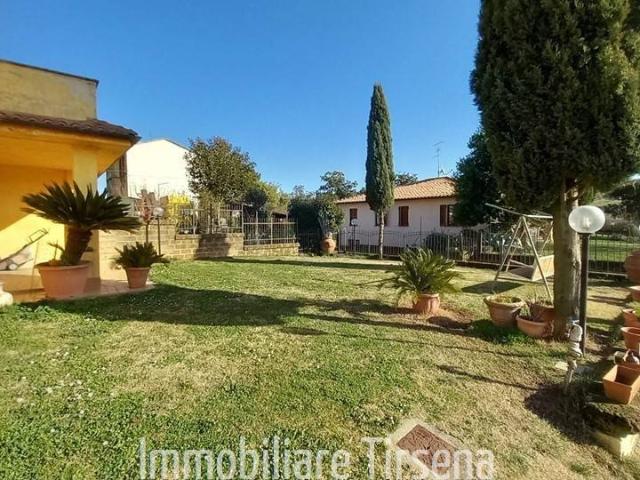 Villa Indipendente in vendita a Castel Viscardo, Umbria