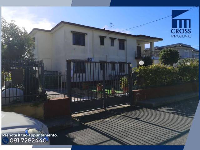 Villa Indipendente in vendita a Giugliano In Campania, Campania