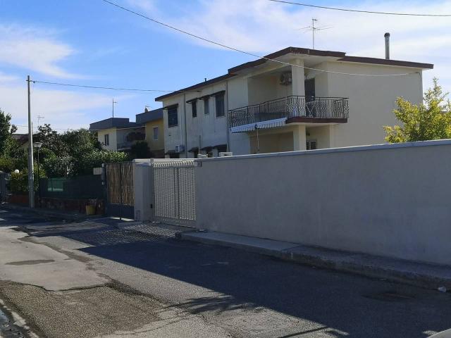 Villa Indipendente in vendita a Giugliano In Campania, Campania