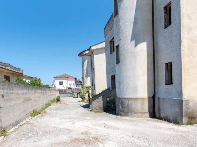 Villa Indipendente in vendita a Ischitella Lido, Castel Volturno