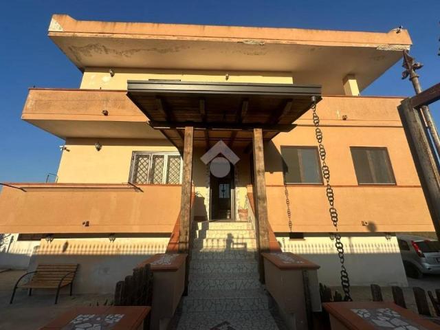 Villa Indipendente in vendita a Villaggio del Sole, Castel Volturno