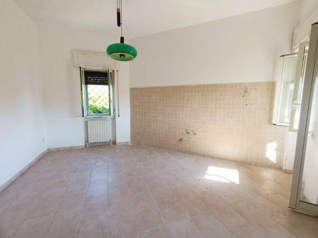 Villa Indipendente in vendita a Baia Verde, Castel Volturno