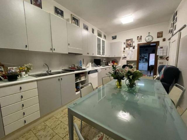 Villa Indipendente in vendita a Castelbelforte, Lombardia