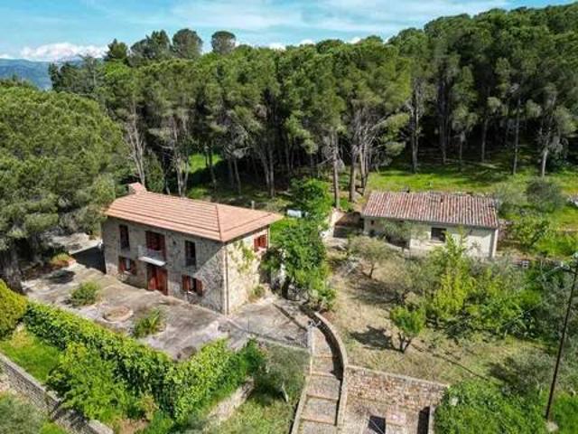 Villa Indipendente in vendita a Castelbuono, Sicilia