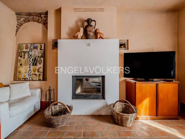 Villa Indipendente in vendita a Pieve del Grappa, Castelcucco