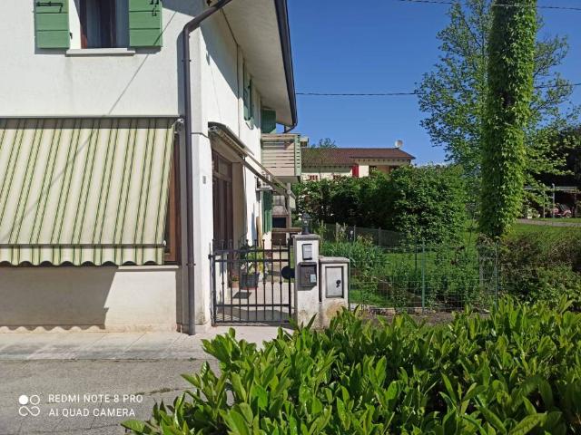 Villa Indipendente in vendita a Fonte, Castelcucco