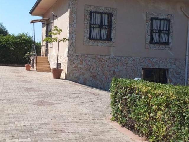 Villa Indipendente in vendita a Casteldaccia, Sicilia