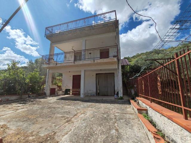 Villa Indipendente in vendita a Casteldaccia, Sicilia