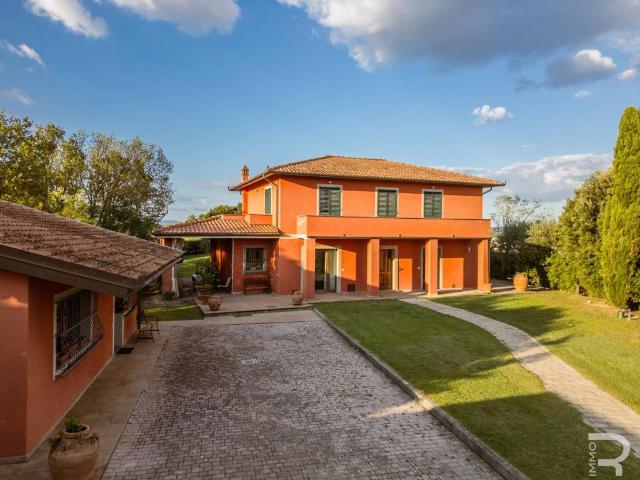Villa Indipendente in vendita a Unione dei Comuni Circondario dell'Empolese Valdelsa, Castelfiorentino