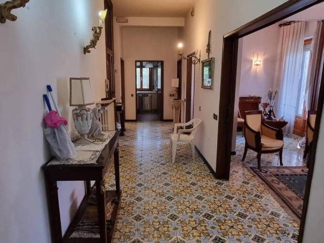 Villa Indipendente in vendita a Unione dei Comuni Circondario dell'Empolese Valdelsa, Castelfiorentino
