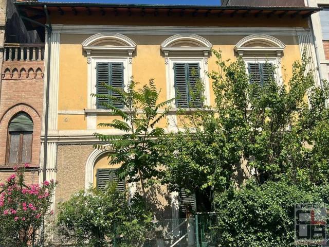 Villa Indipendente in vendita a Unione dei Comuni Circondario dell'Empolese Valdelsa, Castelfiorentino