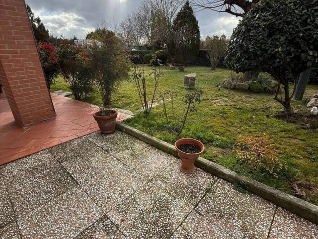 Villa Indipendente in vendita a Unione dei Comuni Circondario dell'Empolese Valdelsa, Castelfiorentino