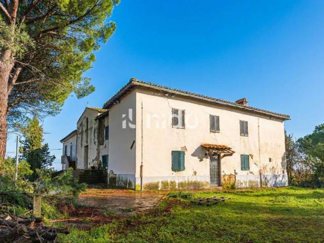 Villa Indipendente in vendita a Unione dei Comuni Circondario dell'Empolese Valdelsa, Castelfiorentino