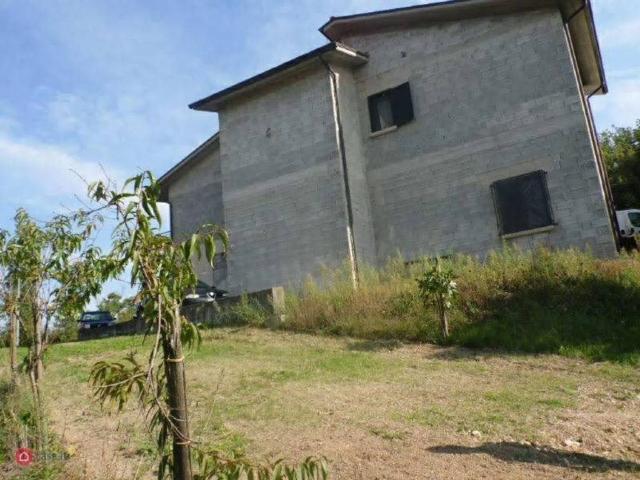 Villa Indipendente in vendita a Castelfranci, Campania