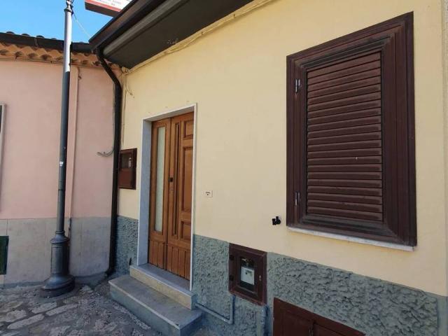 Villa Indipendente in vendita a Castelfranci, Campania