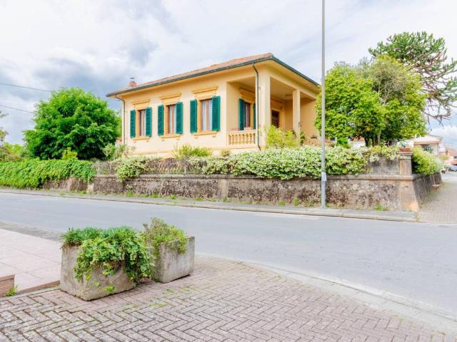 Villa Indipendente in vendita a Castelfranco Di Sotto, Toscana