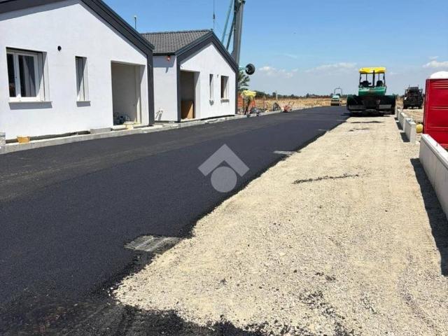 Villa Indipendente in vendita a Unione dei comuni del Sorbara, Castelfranco Emilia