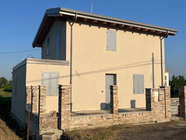 Villa Indipendente in vendita a Unione dei comuni del Sorbara, Castelfranco Emilia
