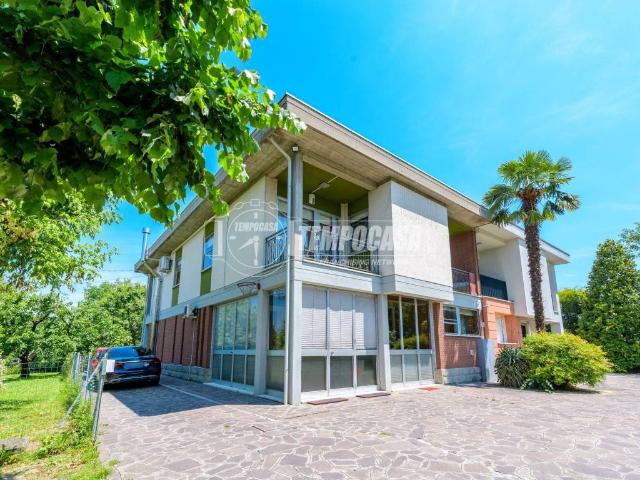 Villa Indipendente in vendita a Unione dei comuni del Sorbara, Castelfranco Emilia
