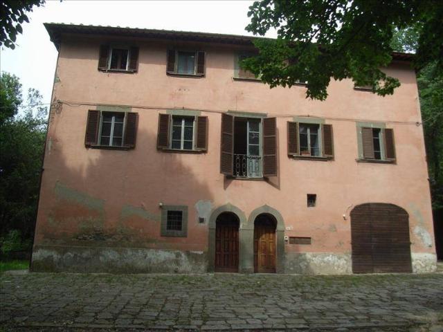 Villa Indipendente in vendita a Castelfranco Piandiscò, Toscana