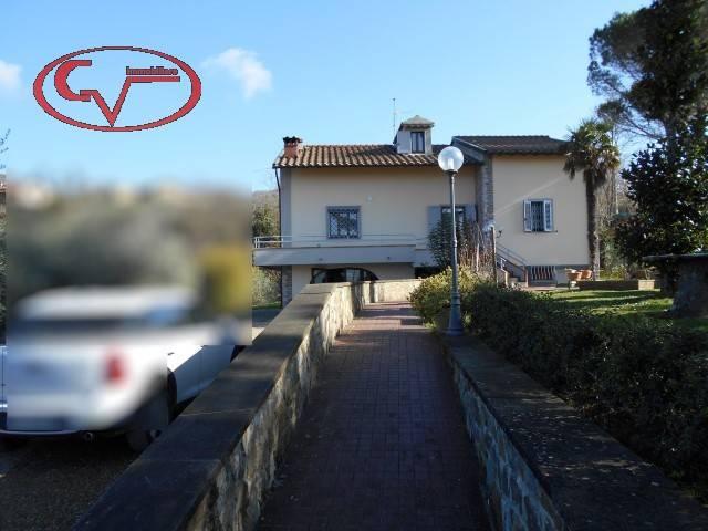 Villa Indipendente in vendita a Castelfranco Piandiscò, Toscana