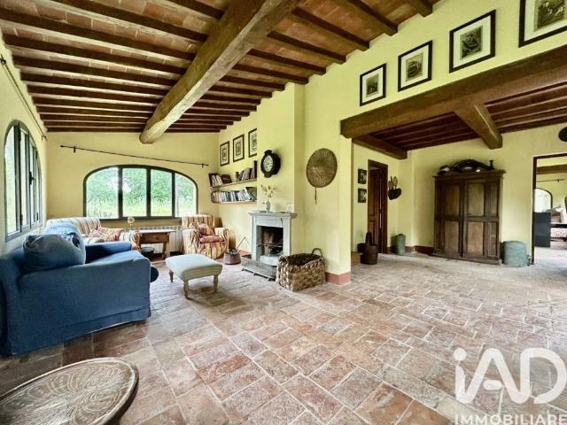 Villa Indipendente in vendita a Castelfranco Piandiscò, Toscana