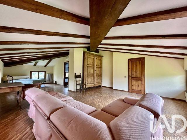 Villa Indipendente in vendita a Castelfranco Piandiscò, Toscana