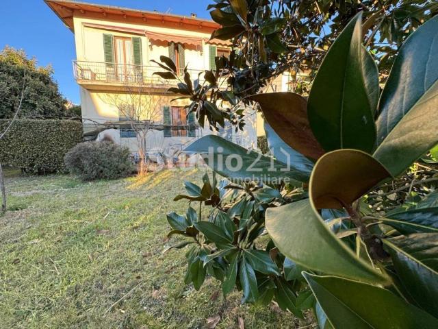 Villa Indipendente in vendita a Castelfranco Piandiscò, Toscana