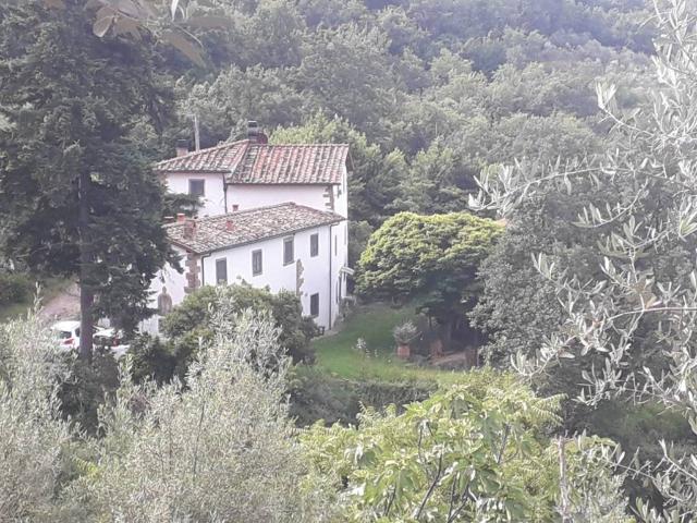 Villa Indipendente in vendita a Castelfranco Piandiscò, Toscana