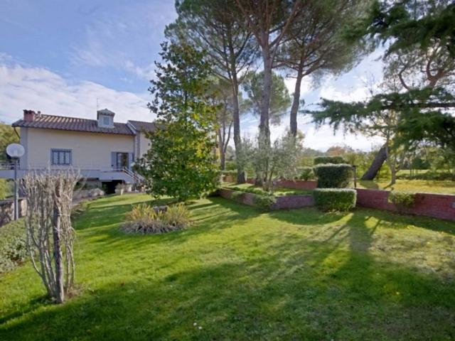 Villa Indipendente in vendita a Castelfranco Piandiscò, Toscana