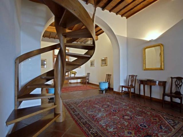 Villa Indipendente in vendita a Castelfranco Piandiscò, Toscana