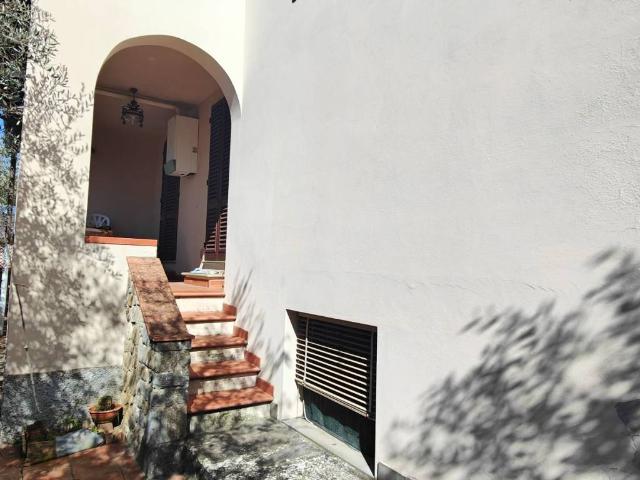Villa Indipendente in vendita a Castelfranco Piandiscò, Toscana