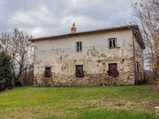 Villa Indipendente in vendita a Castelfranco Piandiscò, Toscana