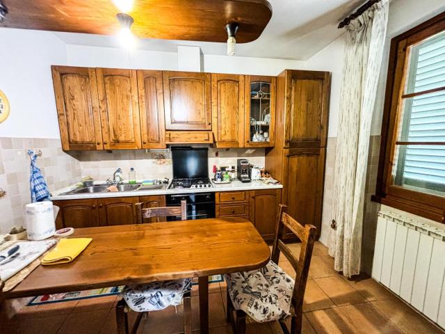 Villa Indipendente in vendita a Castelfranco Piandiscò, Toscana