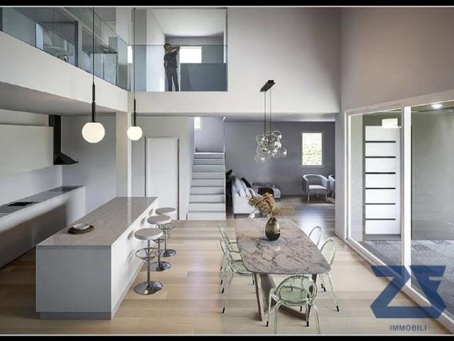 Villa Indipendente in vendita a Castelfranco Veneto, Veneto