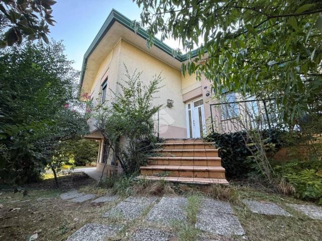 Villa Indipendente in vendita a Villarazzo, Castelfranco Veneto