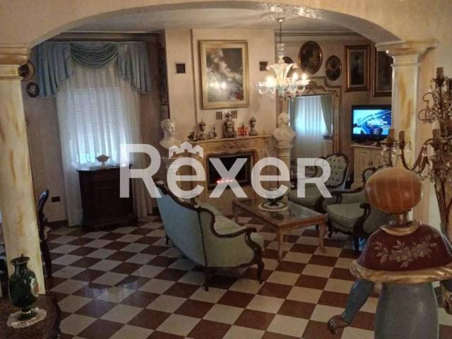 Villa Indipendente in vendita a Castelfranco Veneto, Veneto