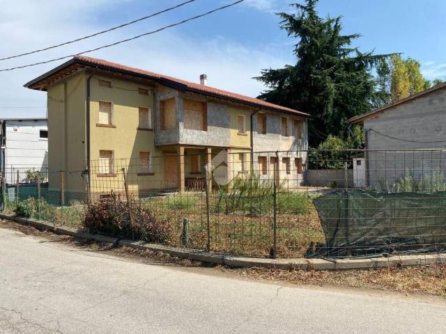 Villa Indipendente in vendita a Casoni di San Martino di Lupari, San Martino Di Lupari