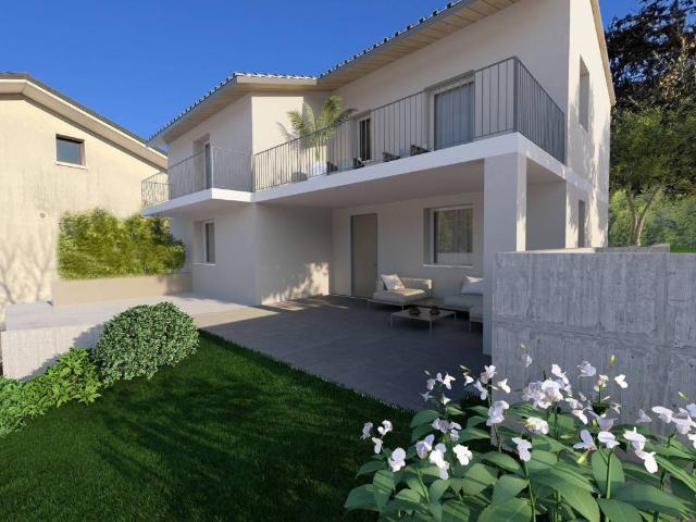 Villa Indipendente in vendita a Castelgomberto, Veneto